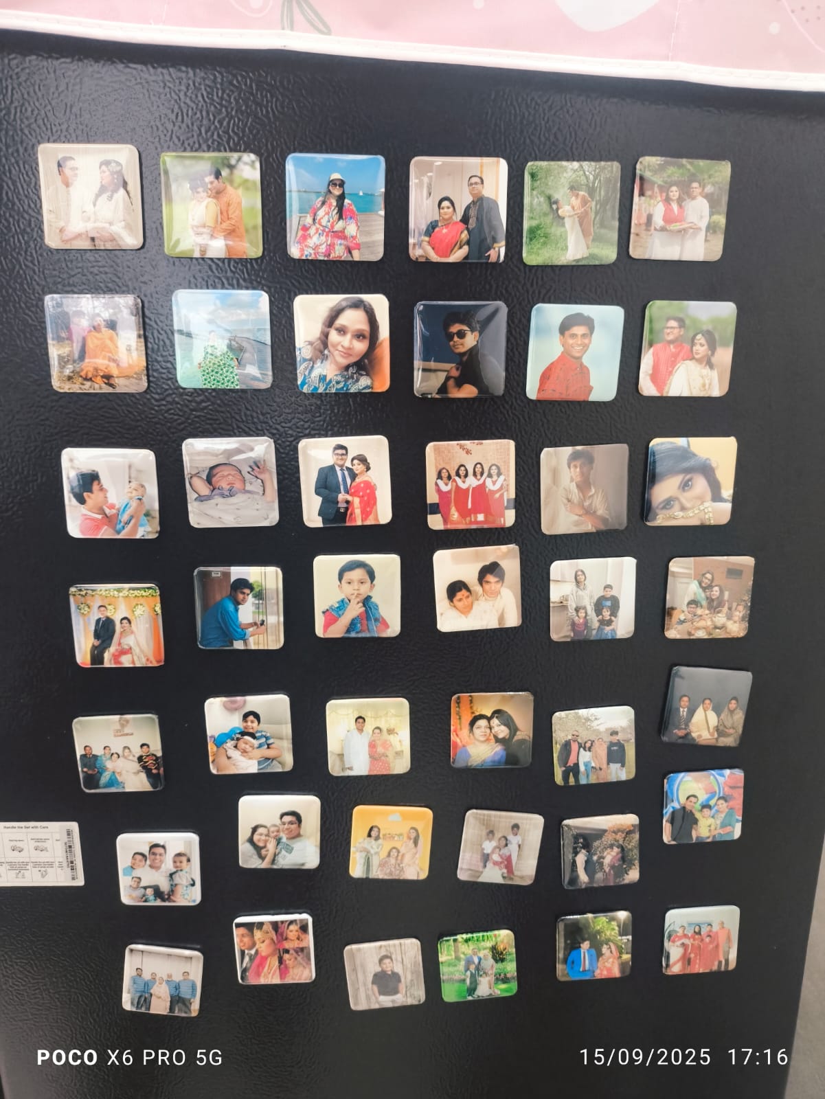 CUSTOMIZED FRIDGE MAGNETS